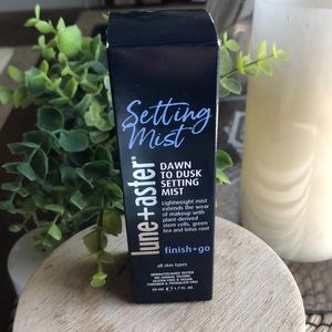 Lune+Aster Dawn to Dusk Setting Mist